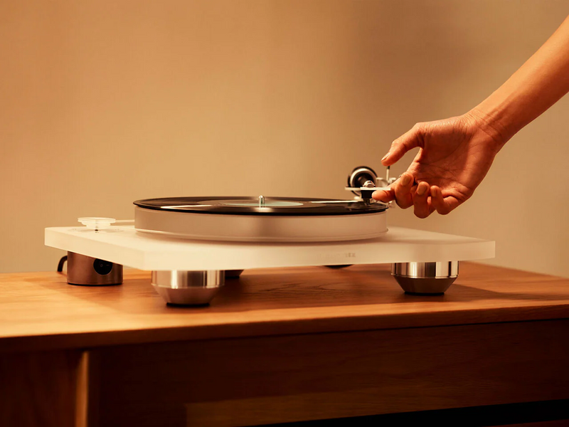 Marantz & Monitor Audio Vinyl HiFi System