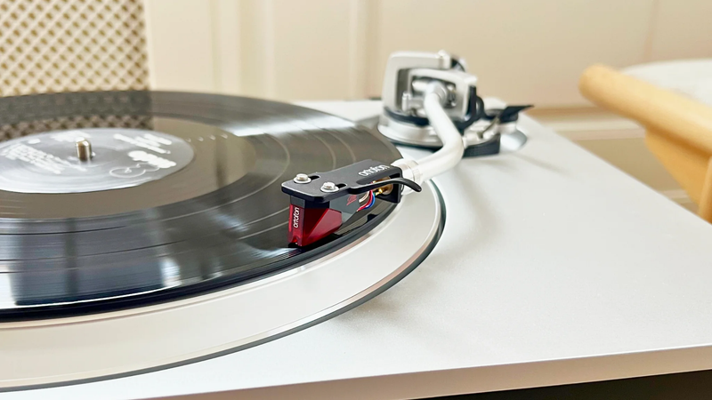 Ortofon 2M Red Pre-mounted Cartridge