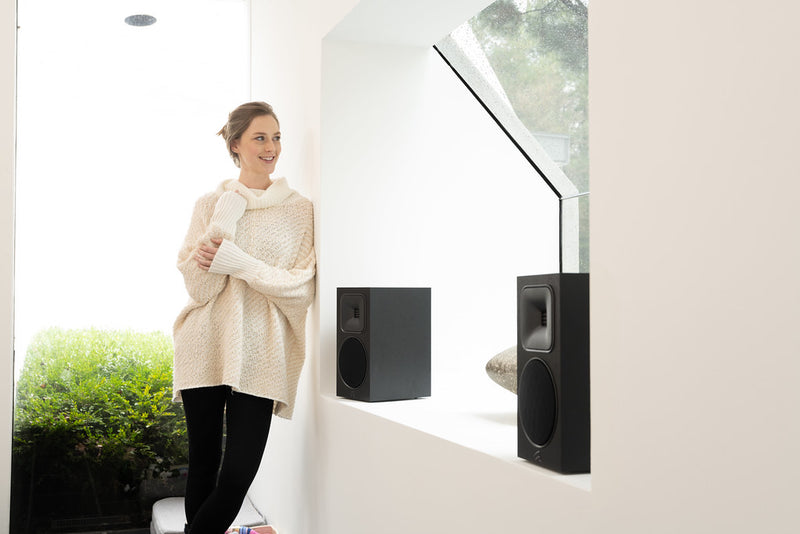 Martin Logan Motion Foundation B2 3 MartinLogan Motion foundation B1 Bookshelf Speakers - Pair – Ayreborn Audio/Video