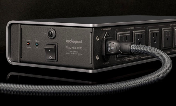 AudioQuest Niagara 1200 Power Conditioner & Power Cable Bundle