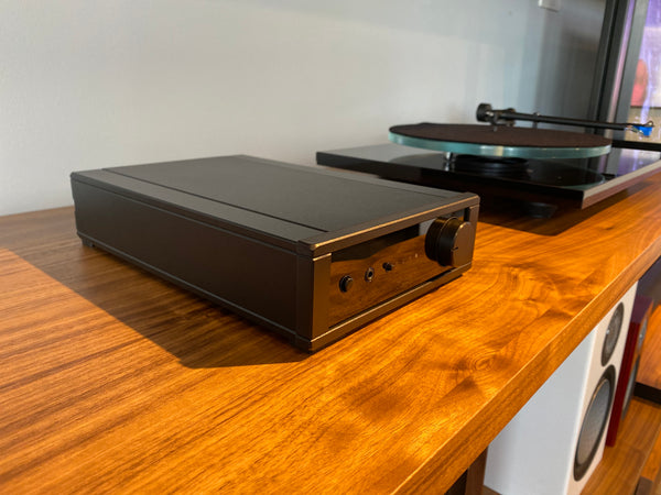 Rega io Integrated Amplifier