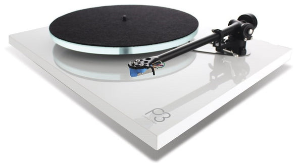 Rega Planar 3 Turntable