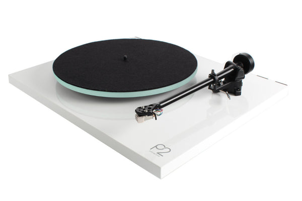 Rega Turntable Planar 2