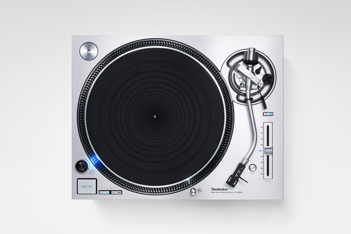 Technics SL-1200GR Turntable