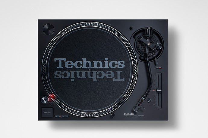 Technics SL-1200MK7 Turntable